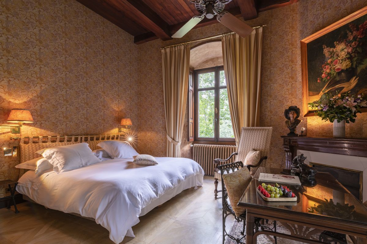 Chateau de Riell - Superior Room